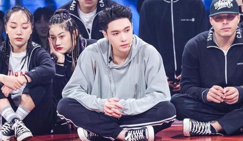 事實(shí)證明,張藝興,正越走越遠(yuǎn)